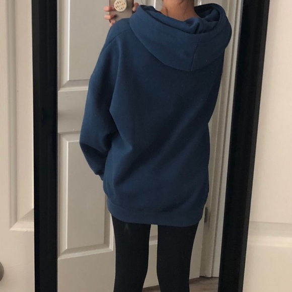 Oversized Hoodie - Picture 3 of 3